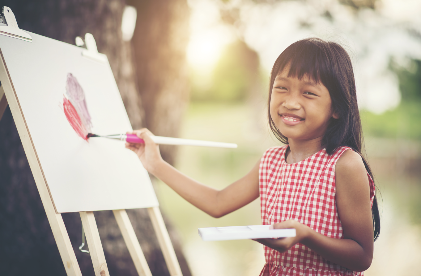 impian anak, menghargai celotehan anak, mendukung minat anak, cara mendukung impian anak, mengembangkan bakat anak, Bunda, si Kecil